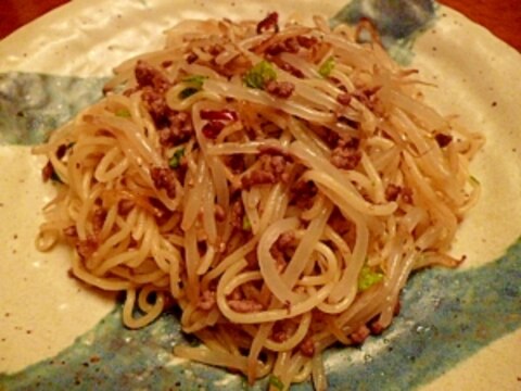 もやしと豚ひき肉の“爽やか”焼きそば